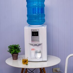 BEBEDERO DE MESA POR COMPRESOR LEVEL AGUA FRIA Y CALIENTE LVD-002