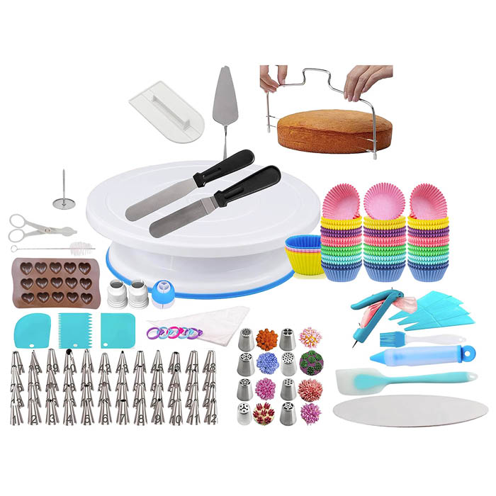 SET DE REPOSTERÍA CROIX DE 291PCS CMU-023
